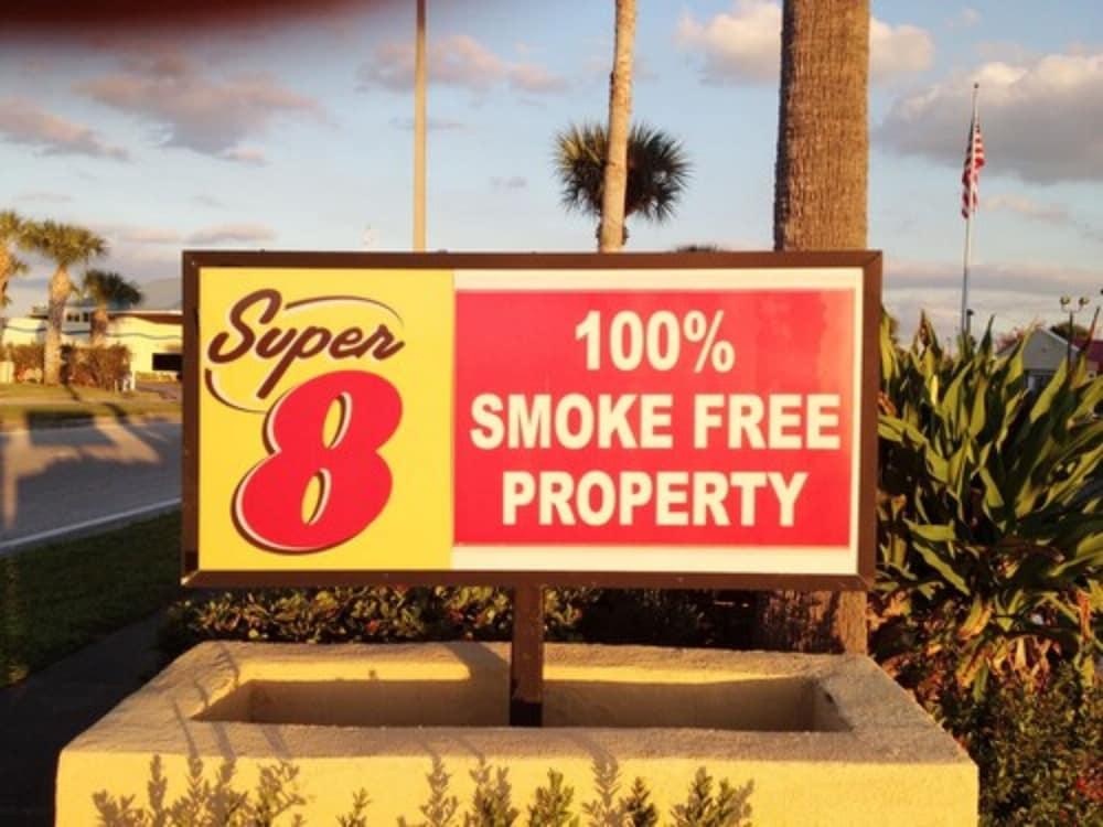 Hotel Super 8 By Wyndham Orlando International Drive Exterior foto