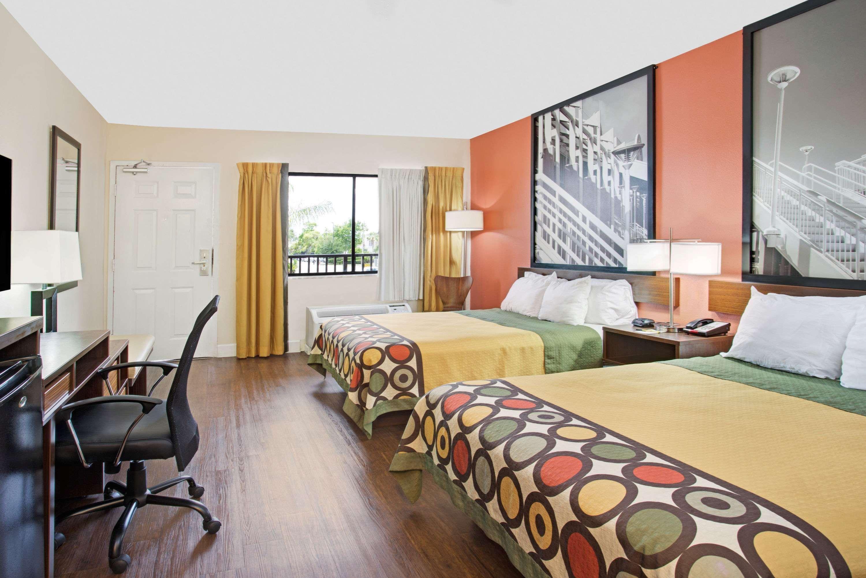 Hotel Super 8 By Wyndham Orlando International Drive Exterior foto